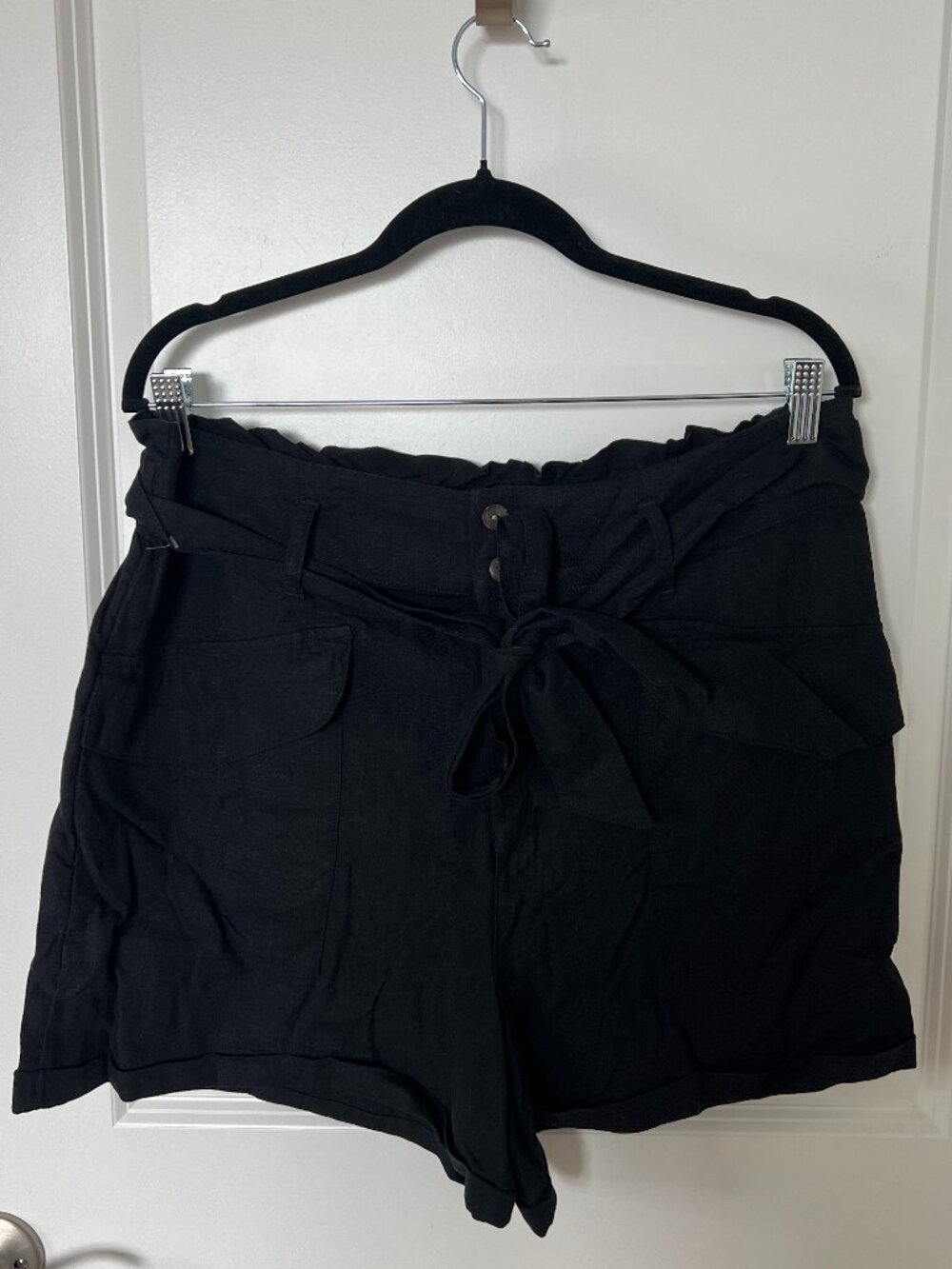 Nicole Miller XL Black Tie Summer Shorts